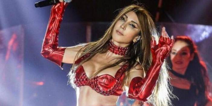 Hande Yener'in plaj tarzı