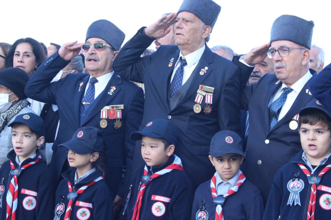 Saatler 9'u 5 geçti İzmir'de yaşam durdu! 7