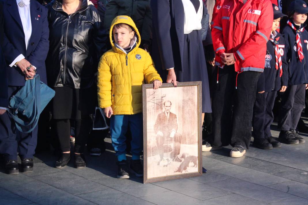 Saatler 9'u 5 geçti İzmir'de yaşam durdu! 9