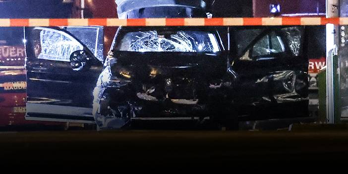 Almanya'da Noel Pazarı'na araçlı saldırı!