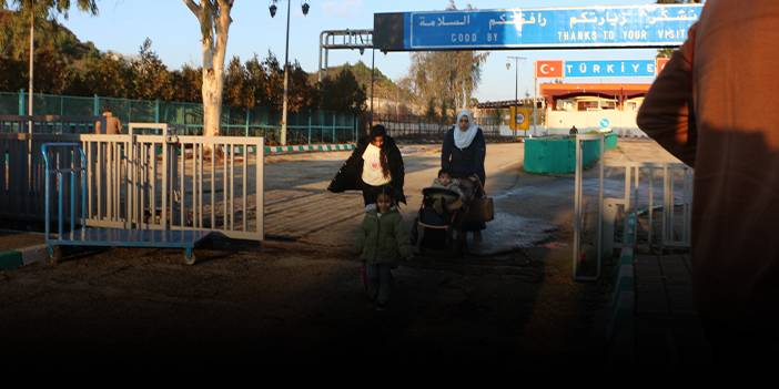 Türkiye'den Suriye'ye geçişler hızlandı