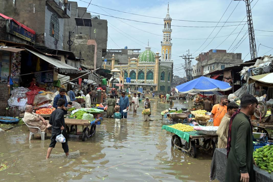 Muson yağışlarında can kaybı artıyor! 2