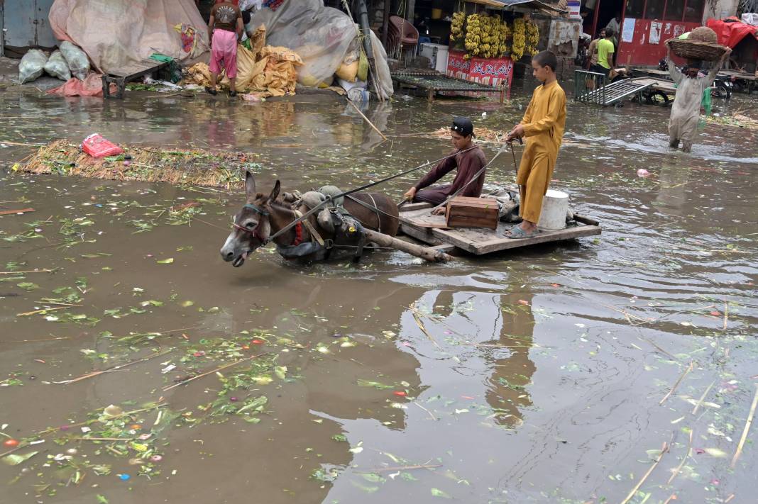 Muson yağışlarında can kaybı artıyor! 5