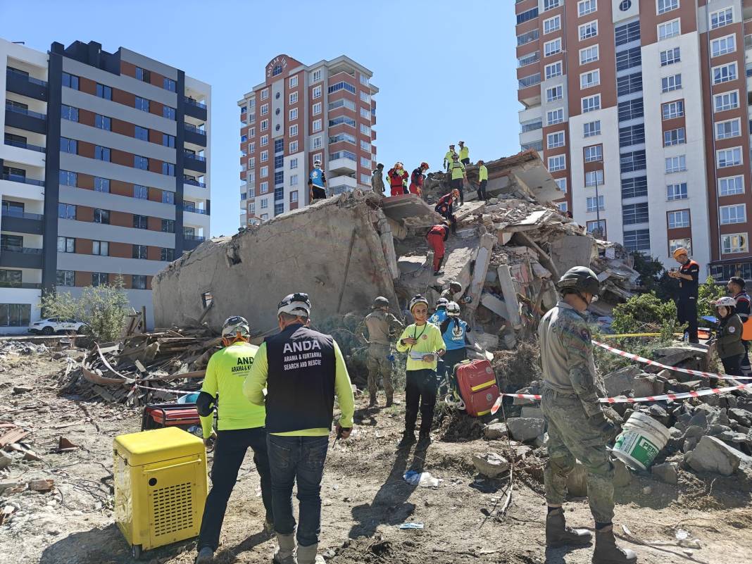 4 bin personel ile gerçeği aratmayan tatbikat 8