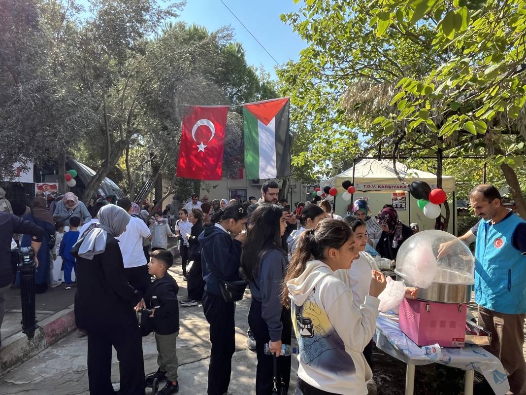 İzmir'den Gazze'ye yardım eli! 3