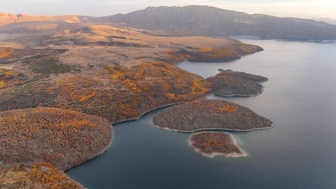 Nemrut Kalderası'nda sonbahar güzelliği 1