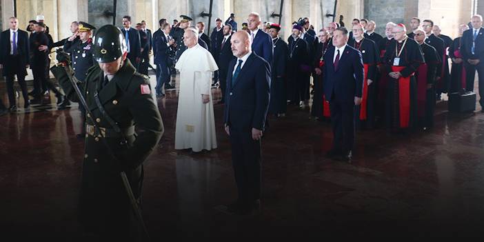 Papa Leo'nun Türkiye'deki ilk durağı Anıtkabir oldu