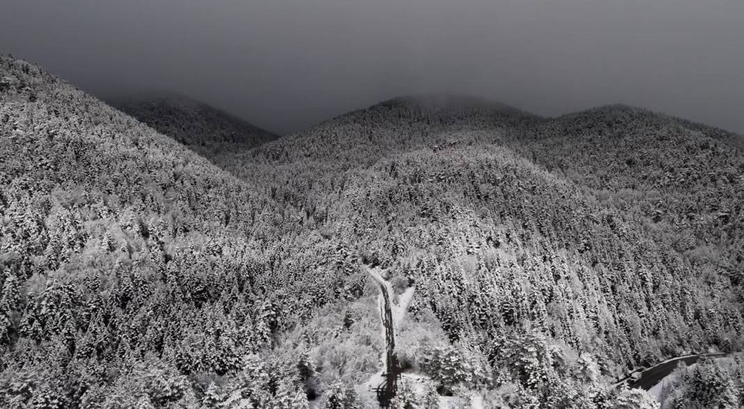 Kar manzaraları dronla görüntülendi 2