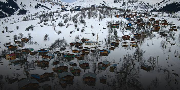 Doğal köy yaşamı turizm ve sanatla buluştu