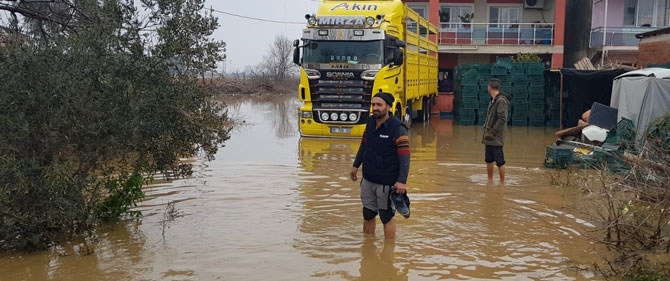 İzmir dikkat! Sağanak geri geliyor!