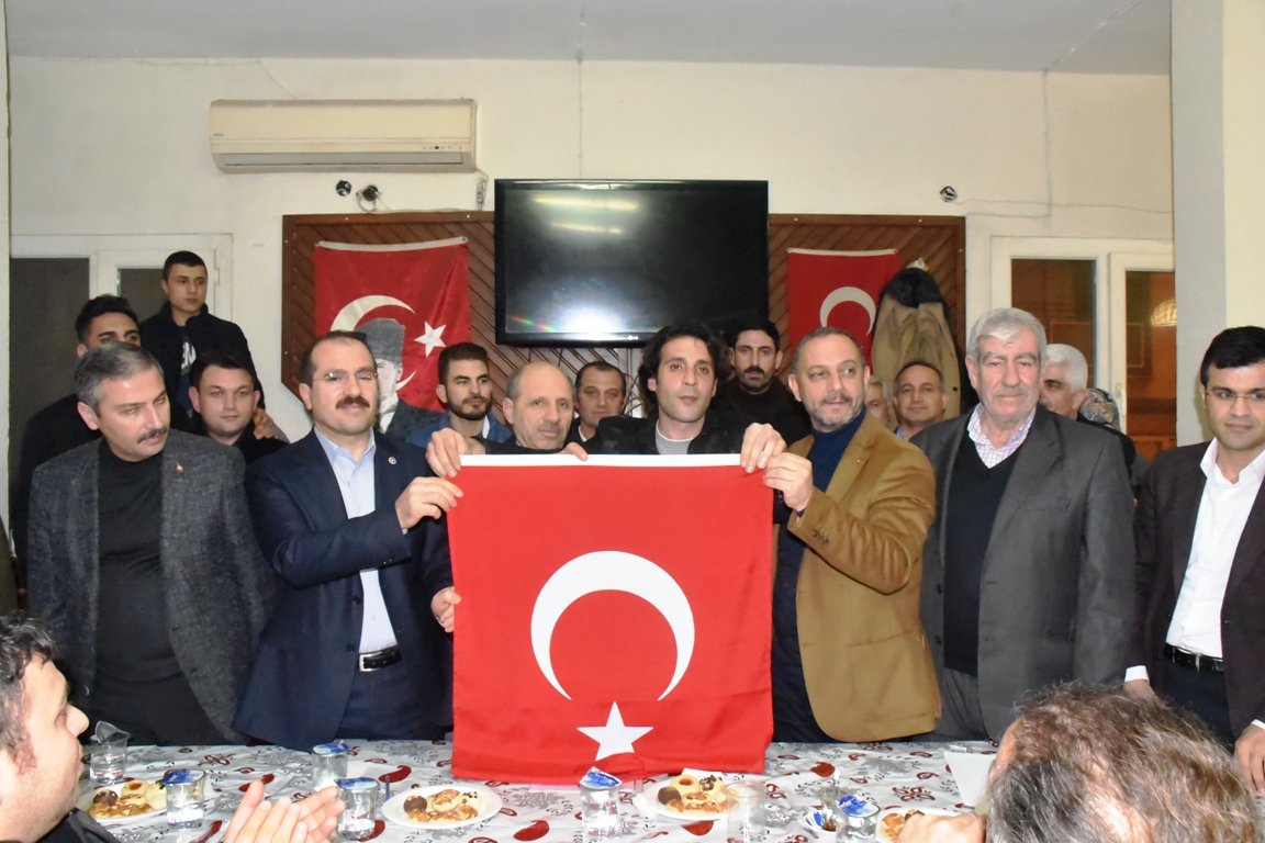 HEMŞERİ DERNEKLERİ VEKİLİNİ BAĞRINA BASTI