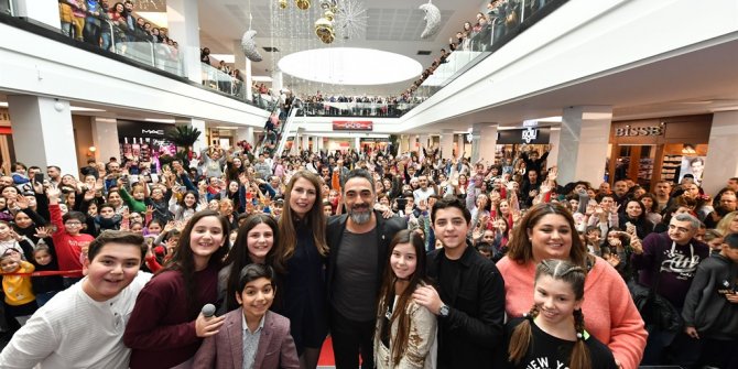 İzmirliler 'Can Dostlar'ı kucakladı