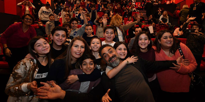 İzmir, Can Dostlar'ı kucakladı