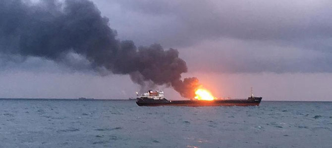 Rusya'dan açıklama: 'Gemilerde patlama riski devam ediyor'