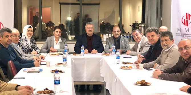 AK Parti'li Nasır, mimar ve mühendisler grubunu ziyaret etti