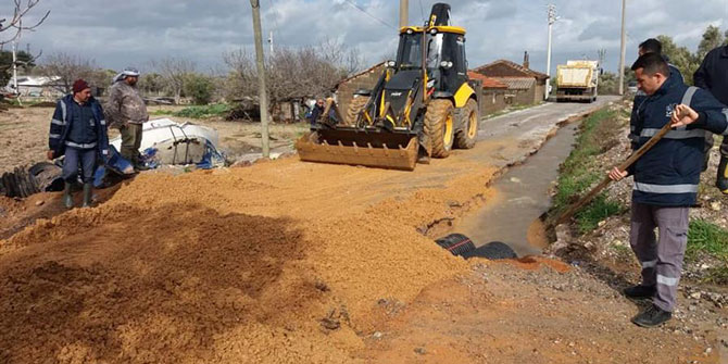 Sağanak Urla'yı olumsuz etkiledi