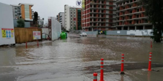 Gönüllü muhabirler bildiriyor, Radyo Trafik İzmir duyuruyor