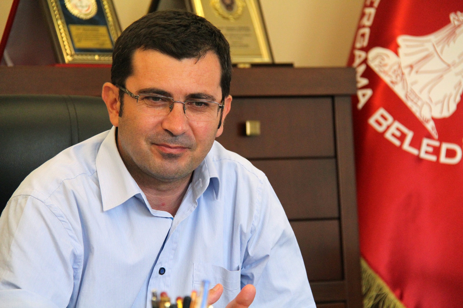 Mart seçimlerinden başarıyla çıkacağımıza inanıyorum.