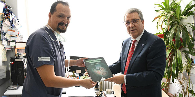 İzsiz Tiroid Cerrahisinde tarih yazıyorlar