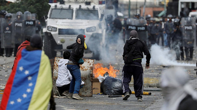 Venezuela’da ölü sayısı 40’ı geçti