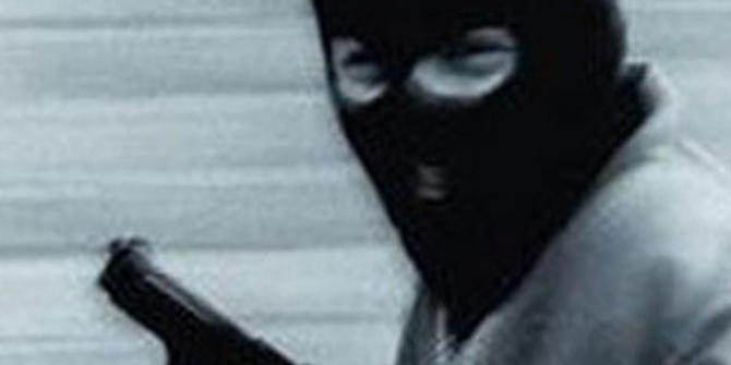 Karısını Görmemek İçin Banka Soydu