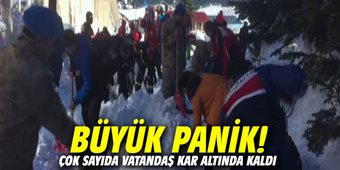 Büyük panik! Çok sayıda vatandaş kar altında kaldı