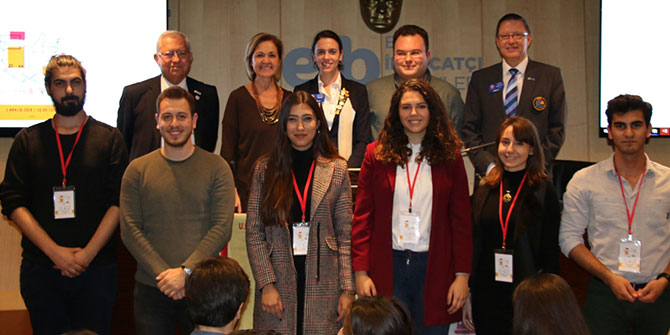 İş dünyası ile gençleri buluşturan zirve!