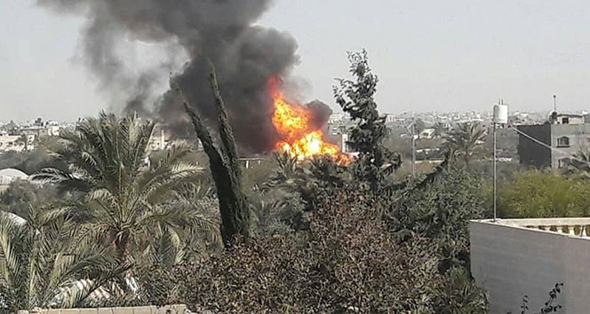 Gazze'de tanker patladı: 15 yaralı