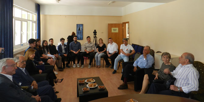 DEÜ Tıp Öğrencilerinin Sosyal Sorumluluk Projeleri Farkındalık Yaratıyor