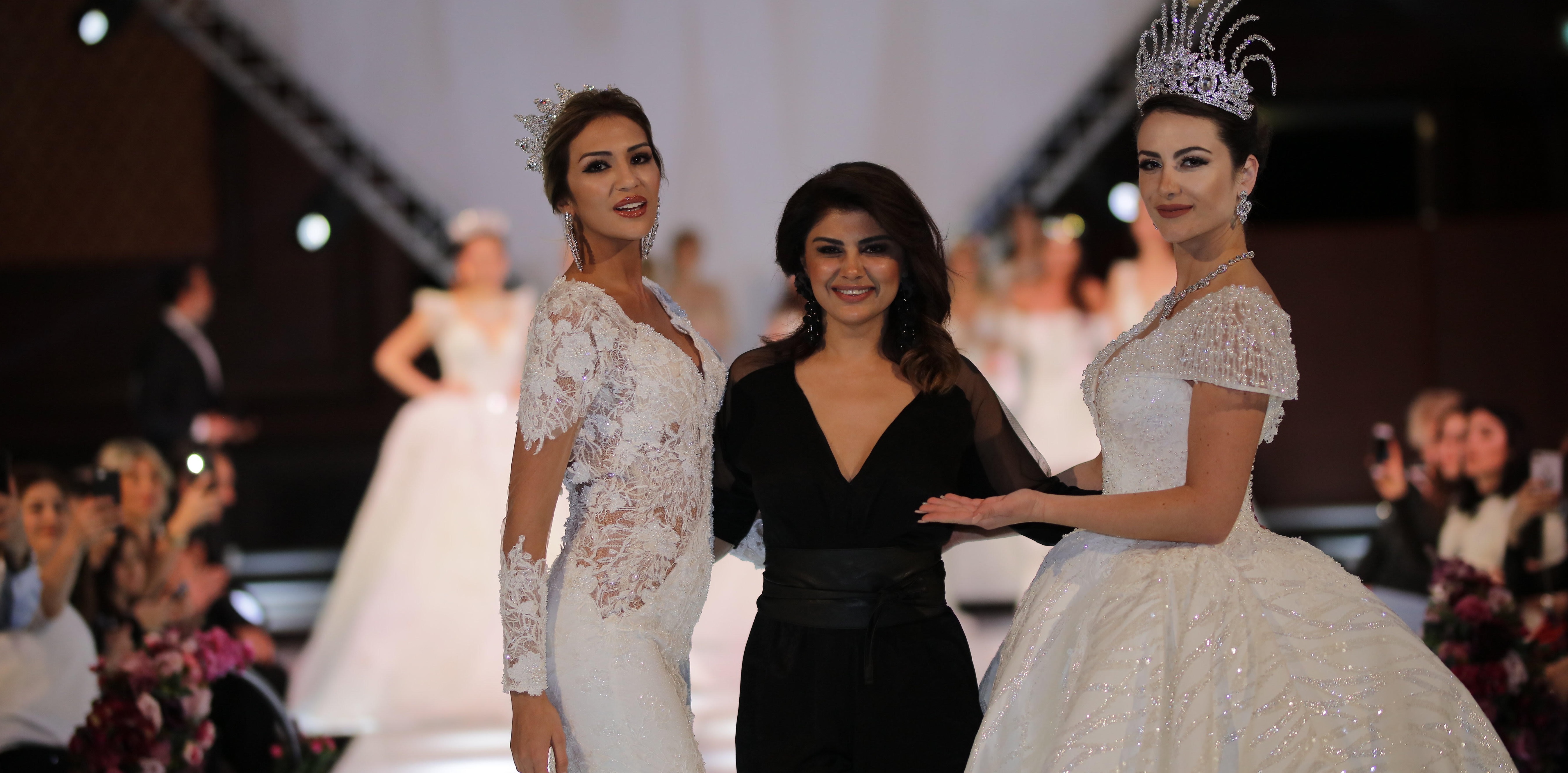 YÜZDE YÜZ YERLİ GELİNLİK DEFİLESİ