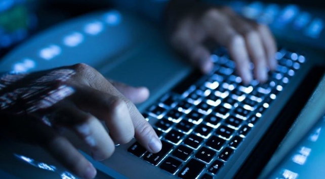 Sosyal medyada terör propagandası yapanlara operasyon