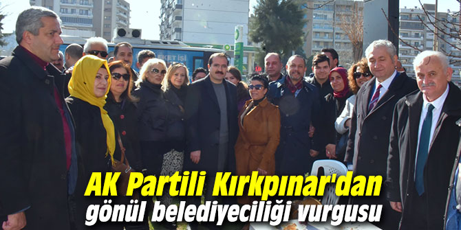 AK Partili Kırkpınar, Bayraklı'da vatandaşlarla bir araya geldi