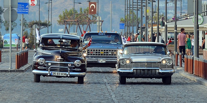 9 Eylül’e renk kattılar