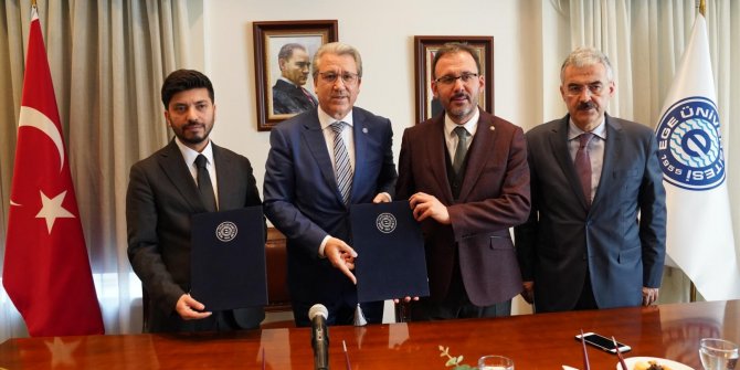 Fırat Yılmaz Çakıroğlu'nun adı EÜ Edebiyat Fakültesi’nde yaşatılacak