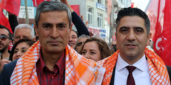 Menderes CHP’de Başkan Güler’den zorunlu veda