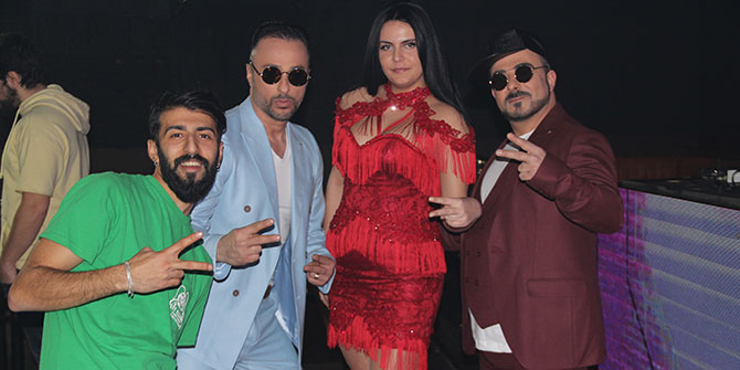 Kıyafeti klibin bütçesi kadar