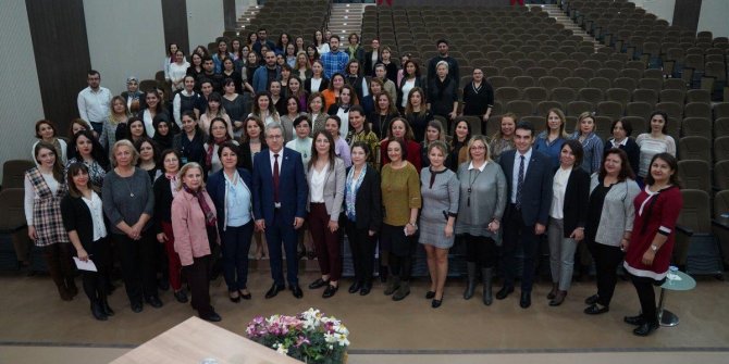 Rektör Budak, Hemşirelik Fakültesi akademisyenlerini tebrik etti