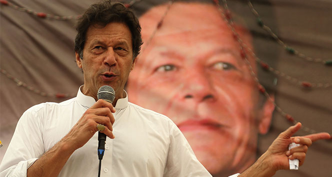 Pakistan'dan Hindistan'a işbirliği çağrısı