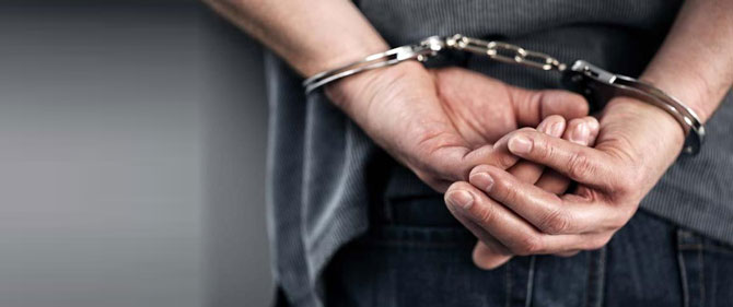 İzmir'deki rüşvet operasyonunda 16 tutuklama