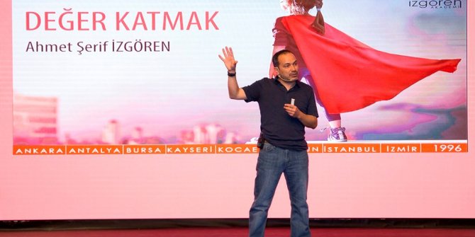 Ahmet Şerif İzgören’in ‘Değer Katmak’ Sunumu Eğitimcilerden Büyük Beğeni Topladı