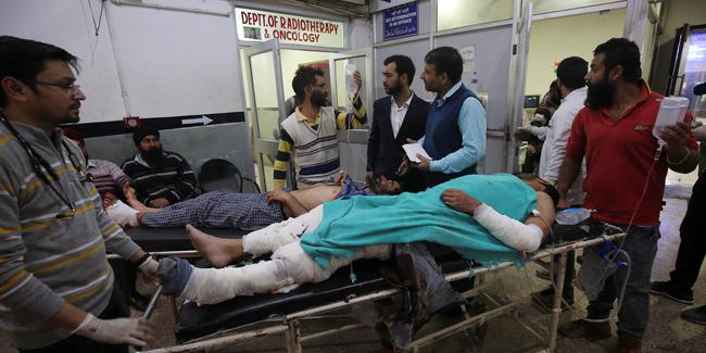 Bombalı saldırı! Çok sayıda yaralı var