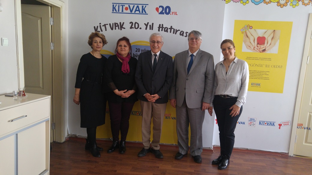 KİTVAK'a büyük destek