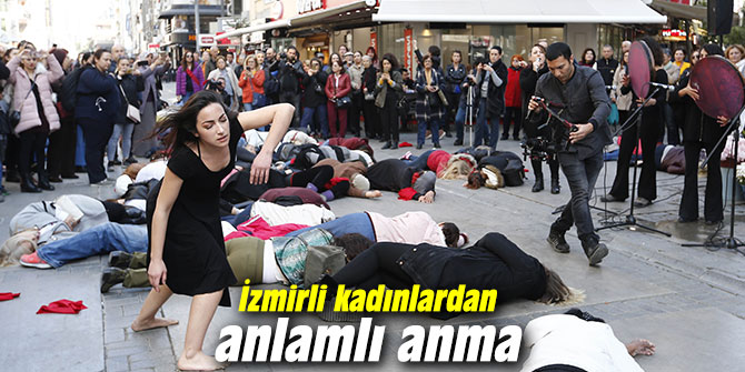 İzmirli kadınlardan anlamlı anma