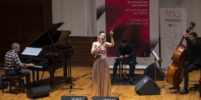 Irina Sarbu'dan caz ziyafeti