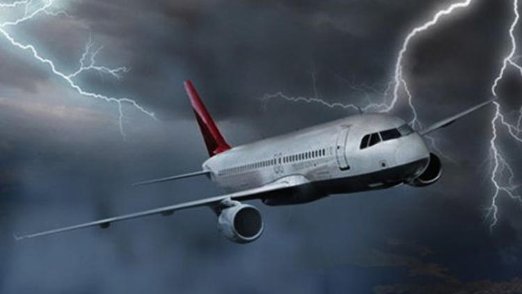 157 kişiyi taşıyan uçak düştü