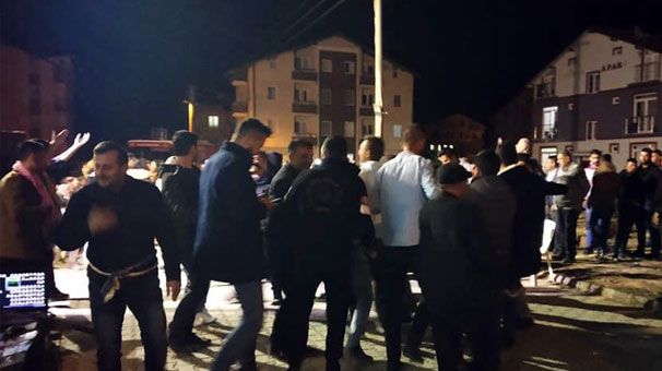 Asker eğlencesi kavgaya dönüştü! Çok sayıda yaralı var