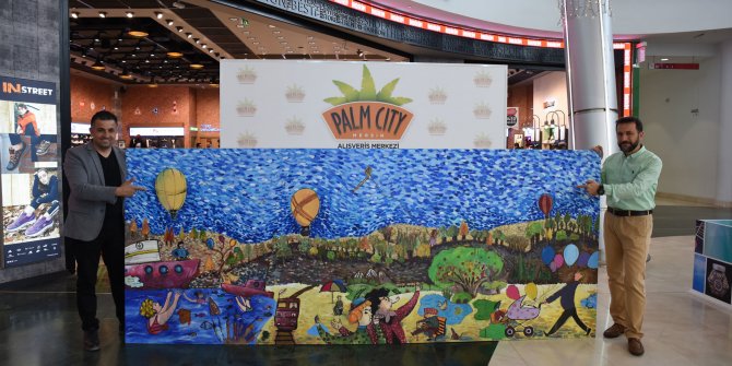 Dev tablo yeni yuvasında yerini aldı