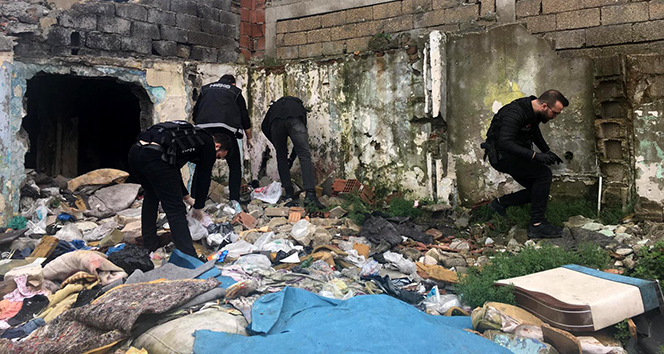 Zehir tacirlerine şok baskın