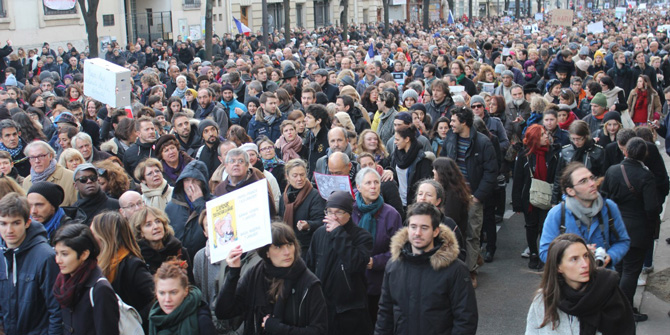 'Charlie Hebdo için yürüyenler, Müslümanlar için de yürüyecek mi?'