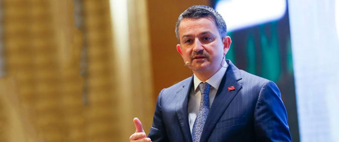 Bakan Pakdemirli: "Bunların derdi millet değil"